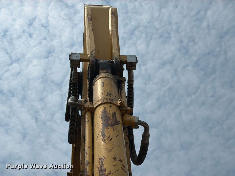 image for item YA4274 2014 Komatsu PC360LC-10 excavator