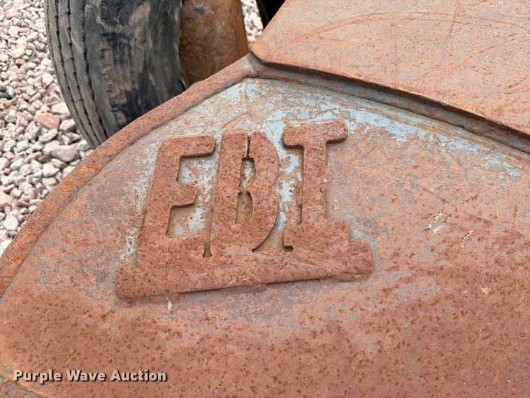 image for item YA4274 2014 Komatsu PC360LC-10 excavator