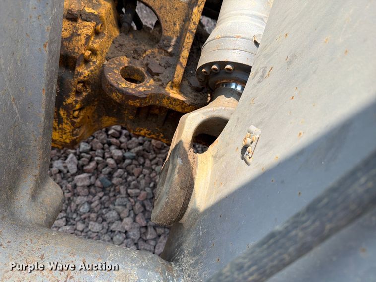 image for item YA4275 2009 Volvo L90F wheel loader