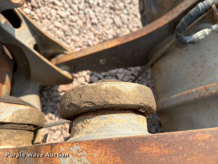 image for item YA4275 2009 Volvo L90F wheel loader