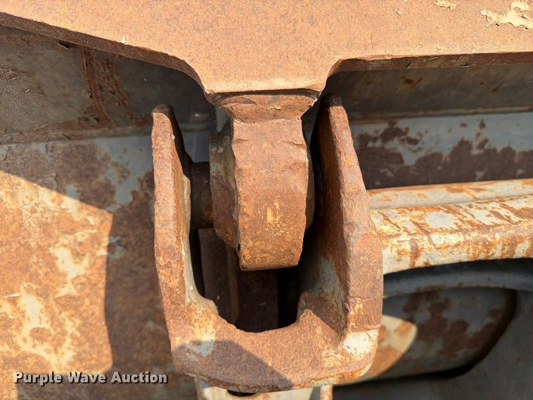 image for item YA4275 2009 Volvo L90F wheel loader