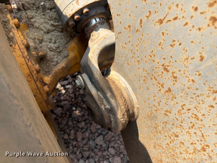 image for item YA4275 2009 Volvo L90F wheel loader