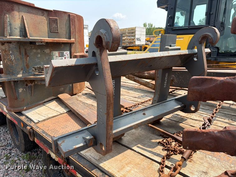 image for item YA4275 2009 Volvo L90F wheel loader