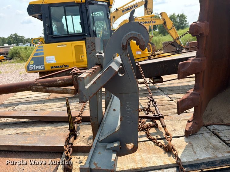 image for item YA4275 2009 Volvo L90F wheel loader