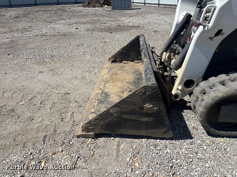 image for item YA4279 2022 Bobcat T76 tracked skid steer loader