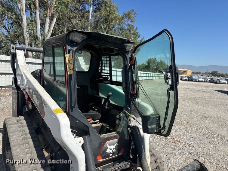 image for item YA4279 2022 Bobcat T76 tracked skid steer loader