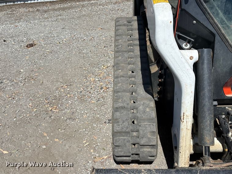 image for item YA4279 2022 Bobcat T76 tracked skid steer loader