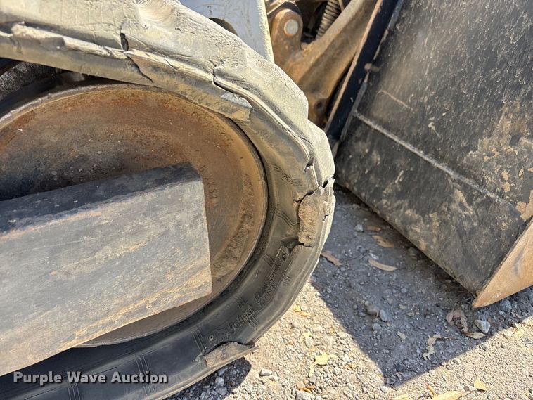 image for item YA4279 2022 Bobcat T76 tracked skid steer loader