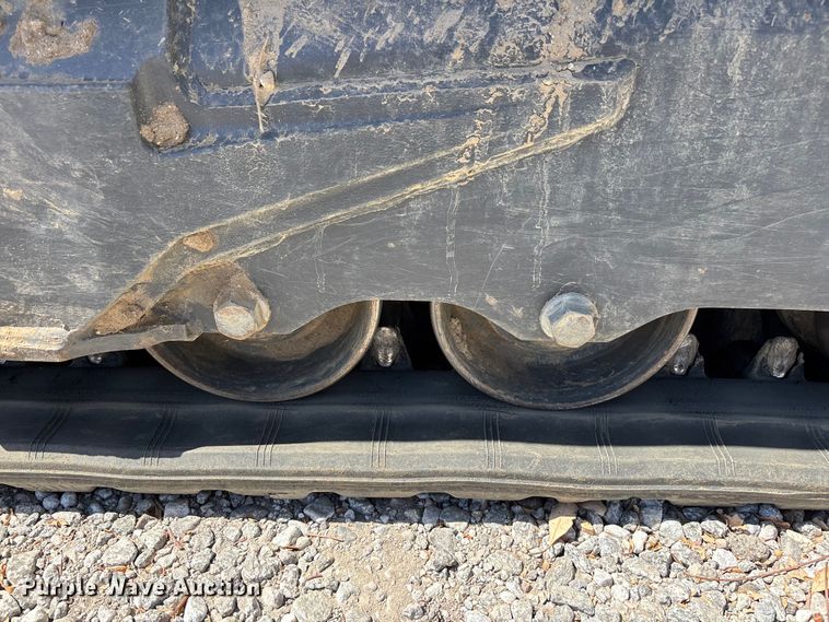 image for item YA4279 2022 Bobcat T76 tracked skid steer loader