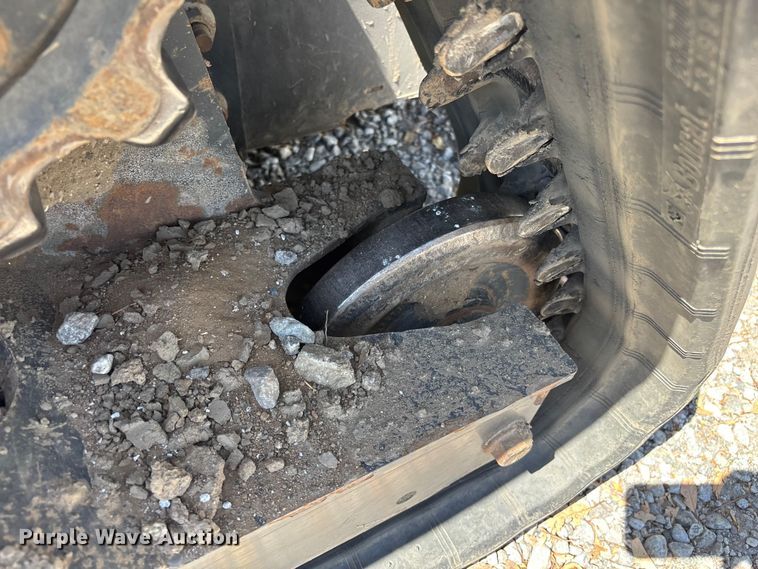 image for item YA4279 2022 Bobcat T76 tracked skid steer loader