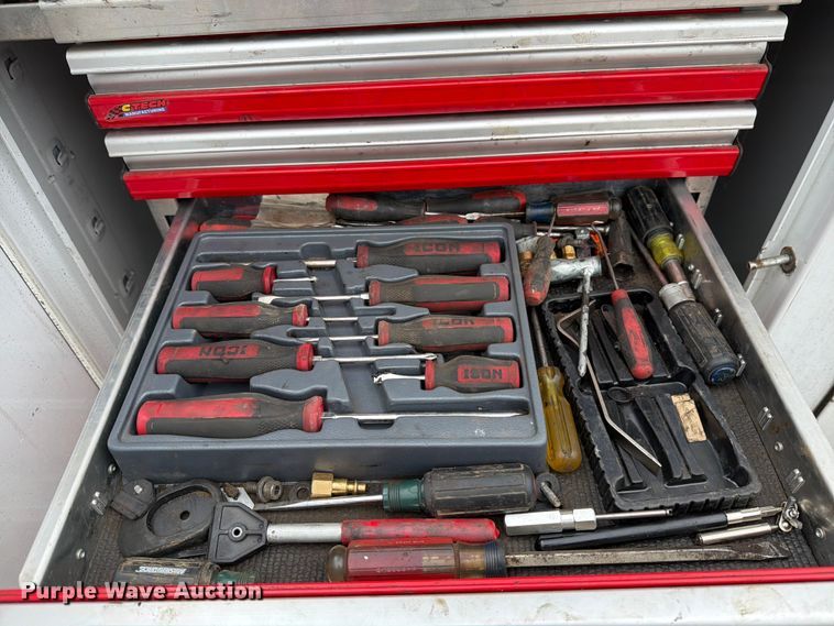 image for item YA4282 2021 Ford F550 Super Duty utility / service truck