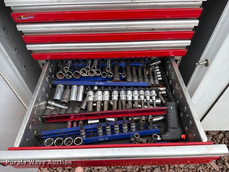image for item YA4282 2021 Ford F550 Super Duty utility / service truck