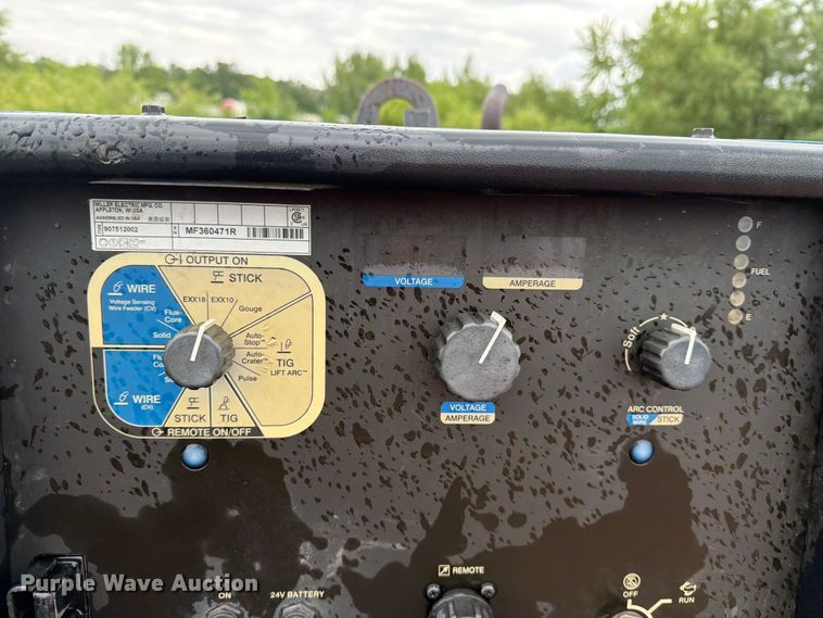 image for item YA4282 2021 Ford F550 Super Duty utility / service truck