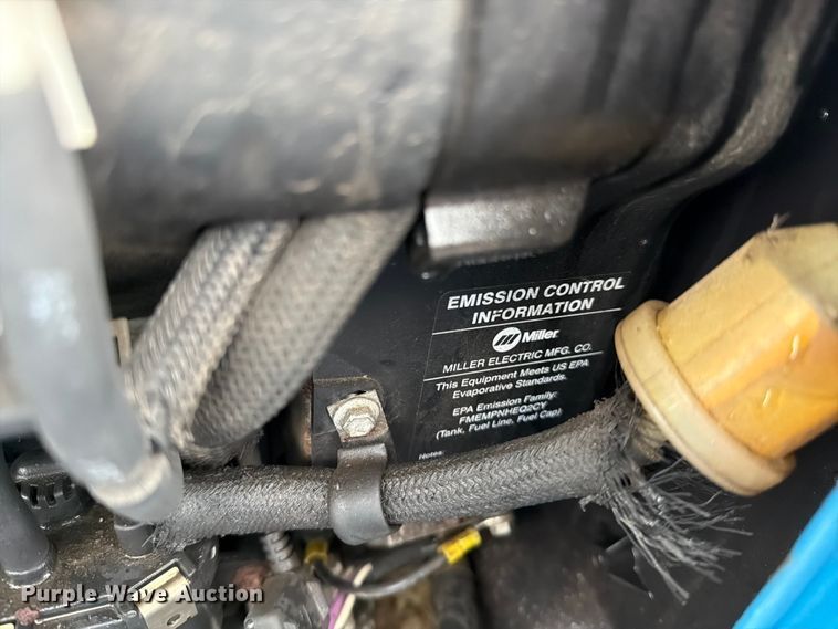 image for item YA4282 2021 Ford F550 Super Duty utility / service truck