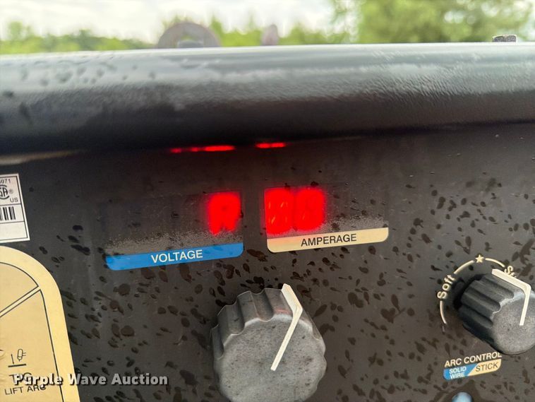 image for item YA4282 2021 Ford F550 Super Duty utility / service truck