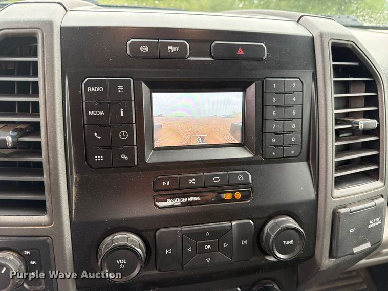 image for item YA4282 2021 Ford F550 Super Duty utility / service truck