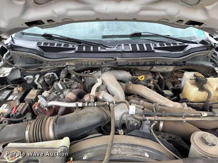 image for item YA4282 2021 Ford F550 Super Duty utility / service truck