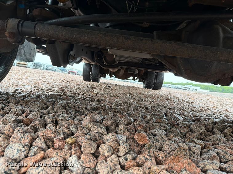 image for item YA4282 2021 Ford F550 Super Duty utility / service truck