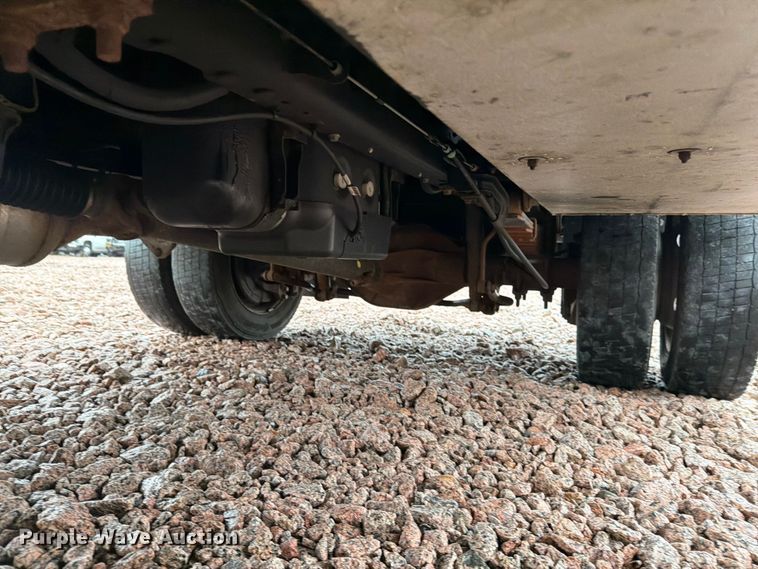 image for item YA4282 2021 Ford F550 Super Duty utility / service truck