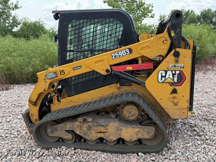 image for item YA4294 2021 Caterpillar 259D3 tracked skid steer loader