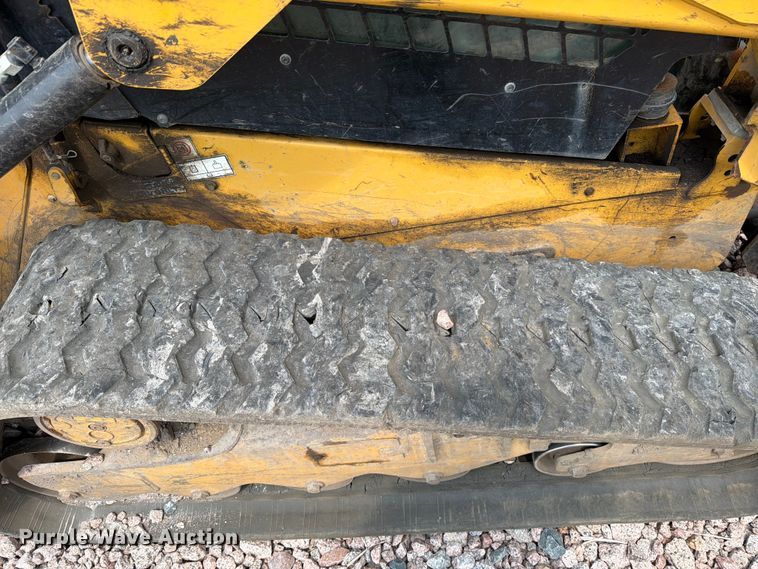 image for item YA4294 2021 Caterpillar 259D3 tracked skid steer loader