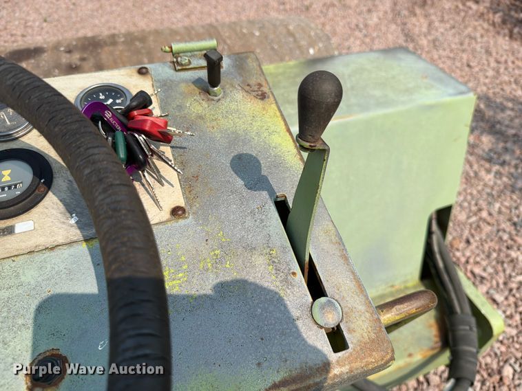 image for item YA4295 Raygo 410A single drum roller