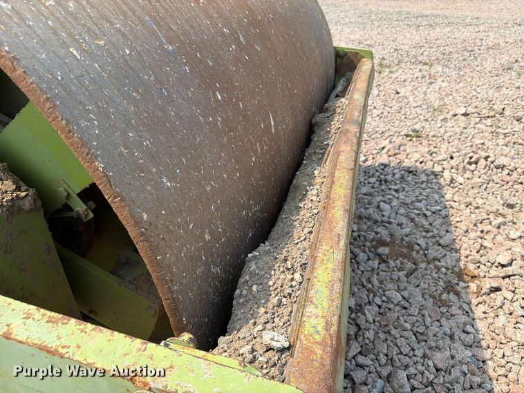 image for item YA4295 Raygo 410A single drum roller