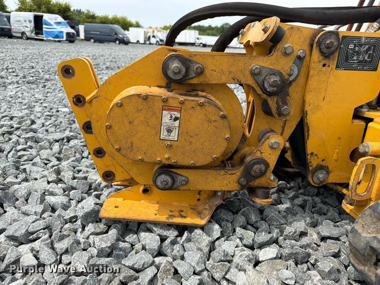 image for item YA4306 2021 Vermeer SPX25 vibratory cable plow