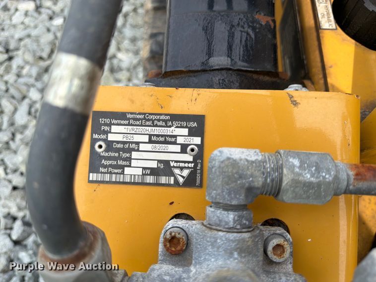 image for item YA4306 2021 Vermeer SPX25 vibratory cable plow