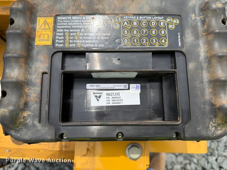 image for item YA4306 2021 Vermeer SPX25 vibratory cable plow