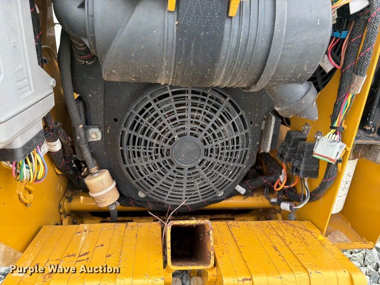 image for item YA4306 2021 Vermeer SPX25 vibratory cable plow