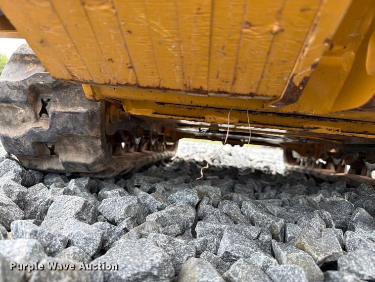 image for item YA4306 2021 Vermeer SPX25 vibratory cable plow
