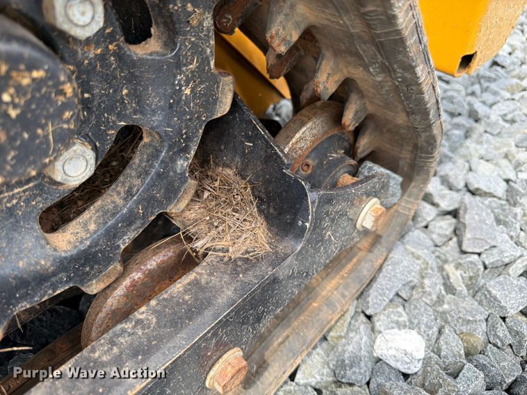 image for item YA4306 2021 Vermeer SPX25 vibratory cable plow
