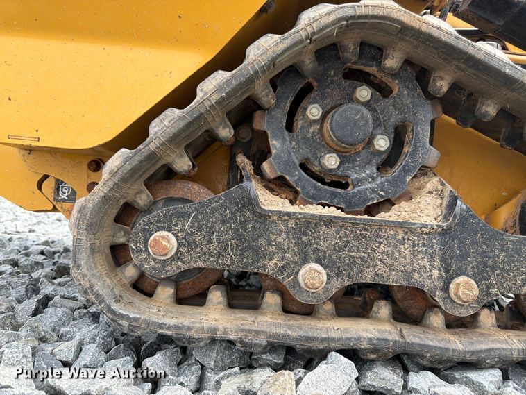 image for item YA4306 2021 Vermeer SPX25 vibratory cable plow