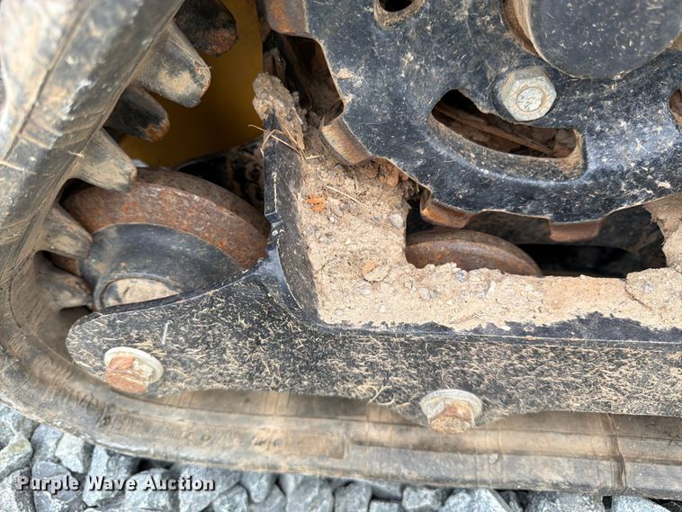 image for item YA4306 2021 Vermeer SPX25 vibratory cable plow