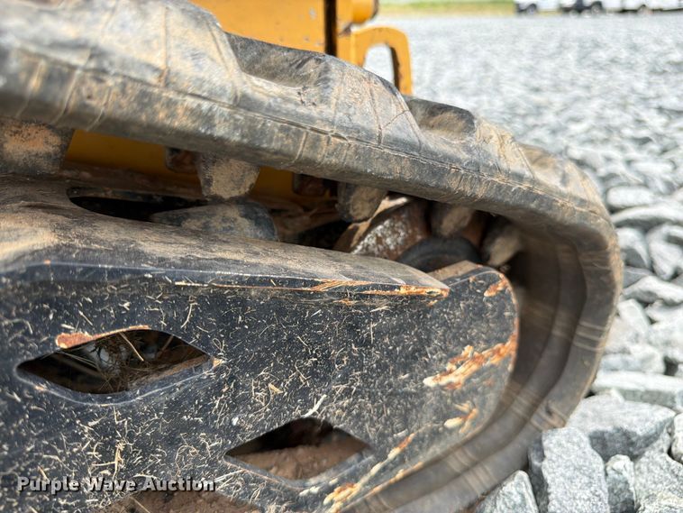 image for item YA4306 2021 Vermeer SPX25 vibratory cable plow