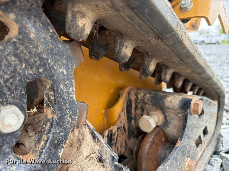 image for item YA4306 2021 Vermeer SPX25 vibratory cable plow