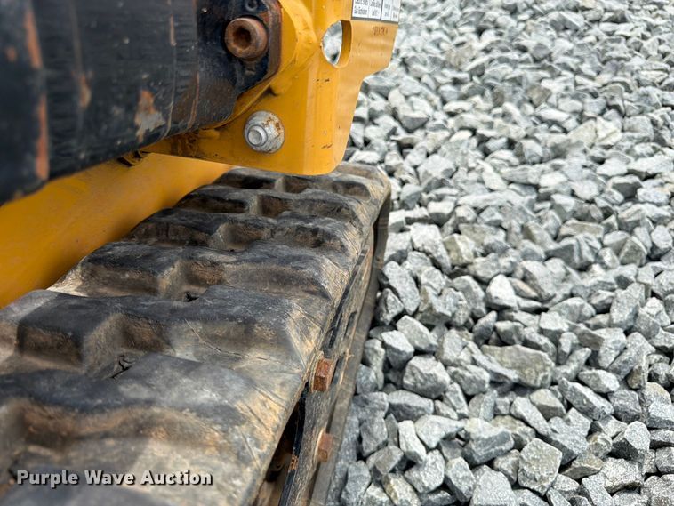 image for item YA4306 2021 Vermeer SPX25 vibratory cable plow