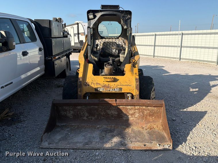 image for item YA4315 2009 Caterpillar 246C skid steer loader