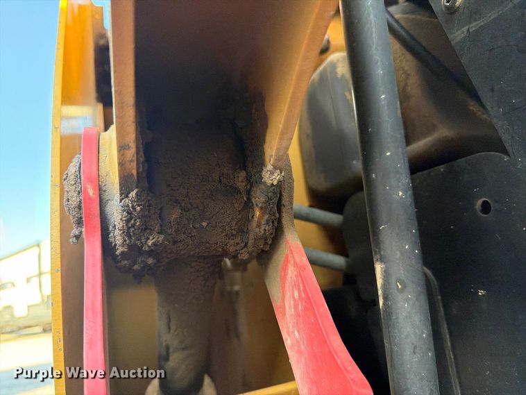 image for item YA4315 2009 Caterpillar 246C skid steer loader