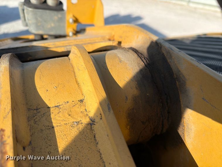 image for item YA4315 2009 Caterpillar 246C skid steer loader