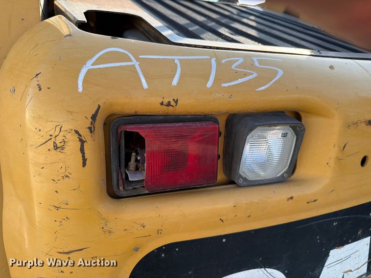 image for item YA4315 2009 Caterpillar 246C skid steer loader
