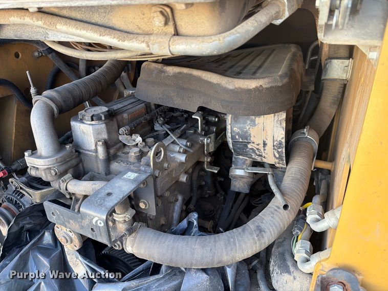 image for item YA4315 2009 Caterpillar 246C skid steer loader