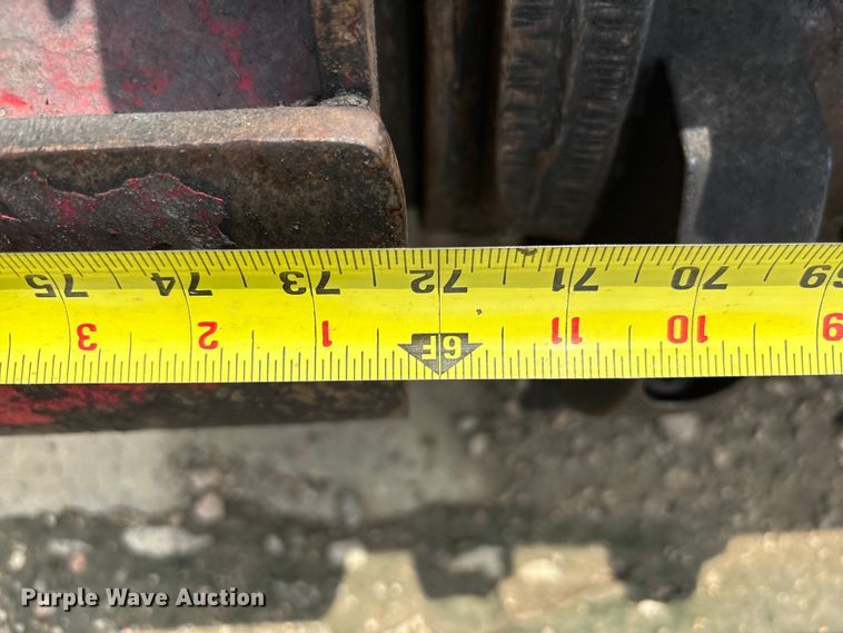 image for item YA4316 2016 Fecon FTX128 forestry mulcher