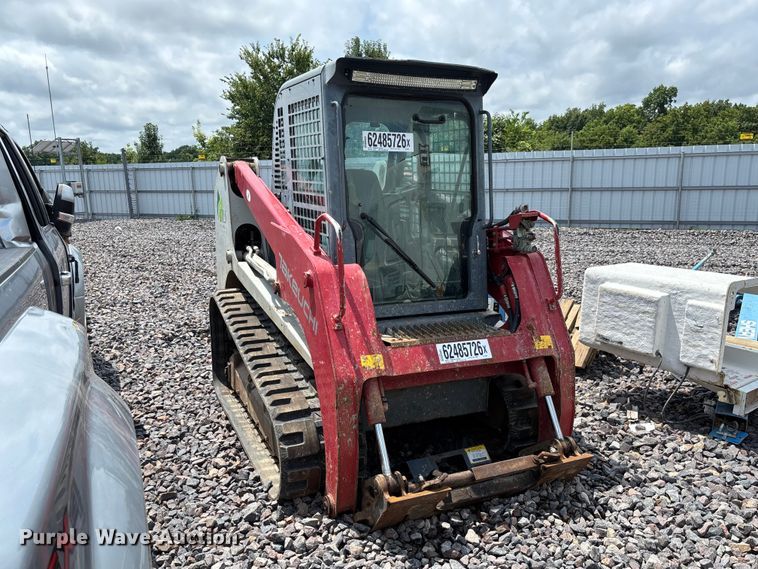 image for item YA4380 2014 Takeuchi TL10 tracked skid steer loader