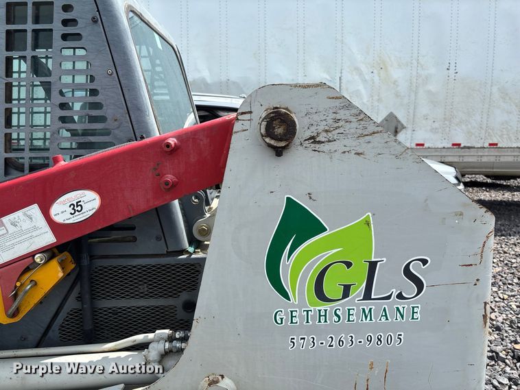 image for item YA4380 2014 Takeuchi TL10 tracked skid steer loader