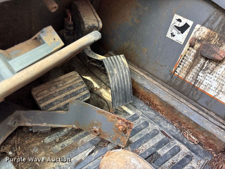 image for item YA4380 2014 Takeuchi TL10 tracked skid steer loader