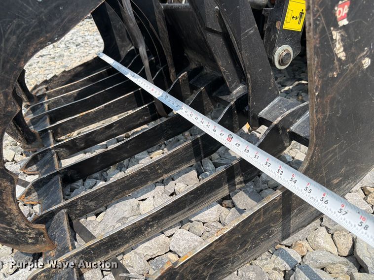 image for item YA4418 2025 Ditch Witch SK900 compact utility loader