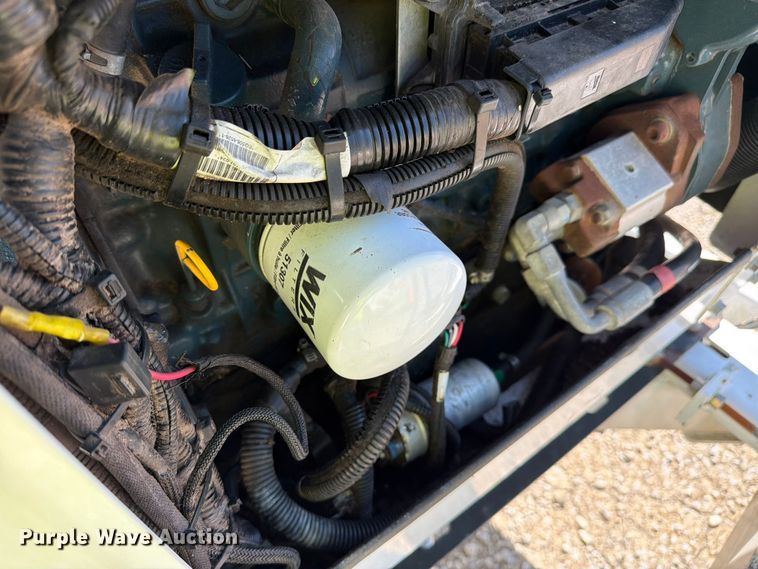 image for item YA4443 2019 Altec DC1317 wood chipper