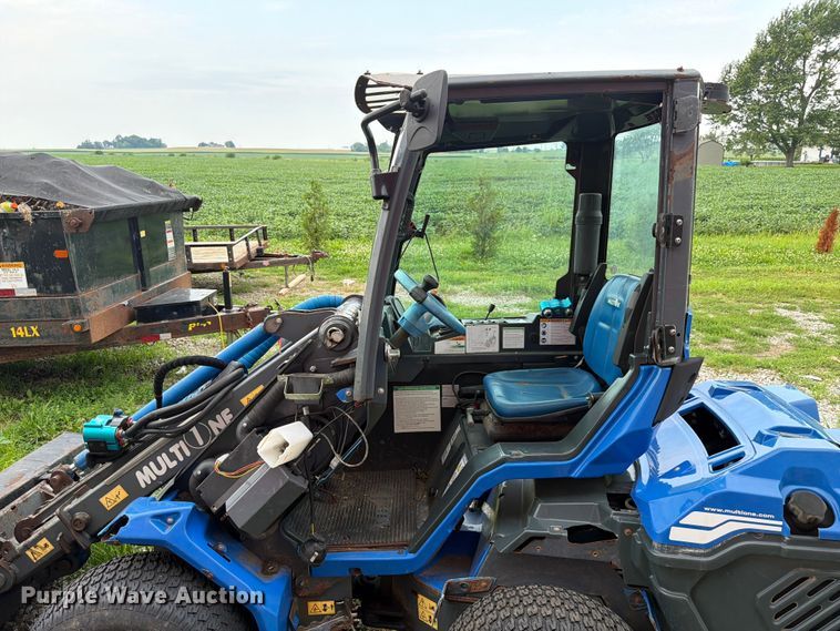 image for item YA4447 2016 Multione M1 8.4S compact wheel loader
